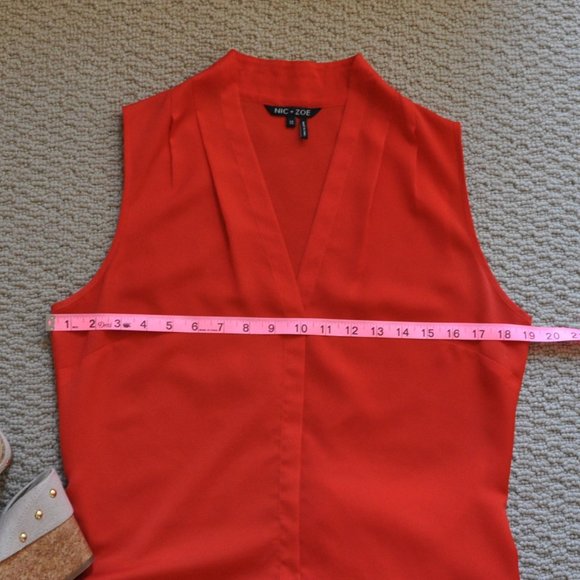 NIC + ZOE Silky Sleeveless Top | Size M - Picture 9 of 9
